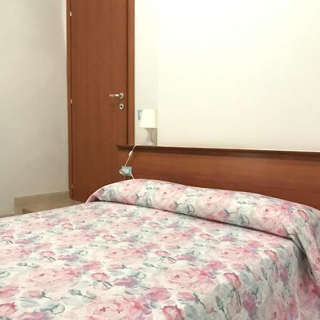 Joseph 2 Διαμέρισμα Σαν Μπενεντέτο ντελ Τρόντο Εξωτερικό φωτογραφία